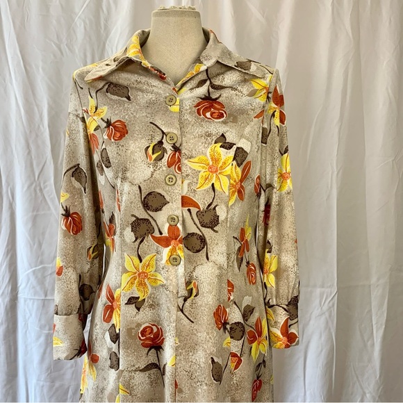 Vintage 70s Floral Dress - Picture 4 of 9